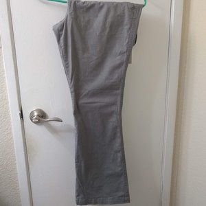 Old Navy boot grey khakis size 12 short mid-rise